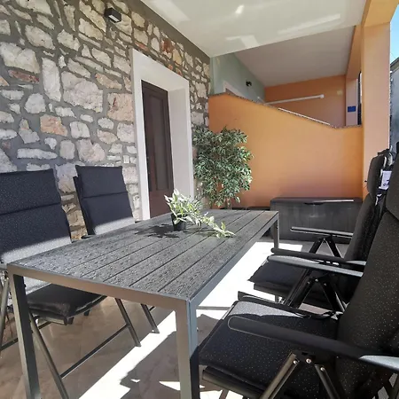 Haus Cataleya Apartment Umag Exterior foto