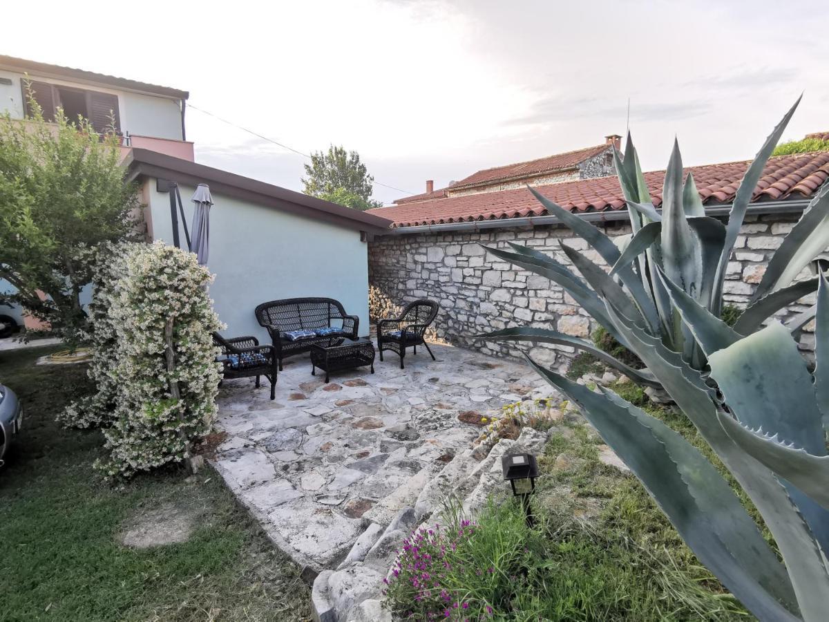 Haus Cataleya